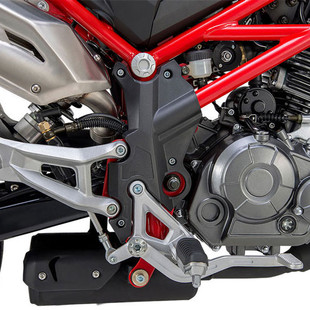 SK_Motos_GmbH_Niederwangen_Benelli_TNT_1