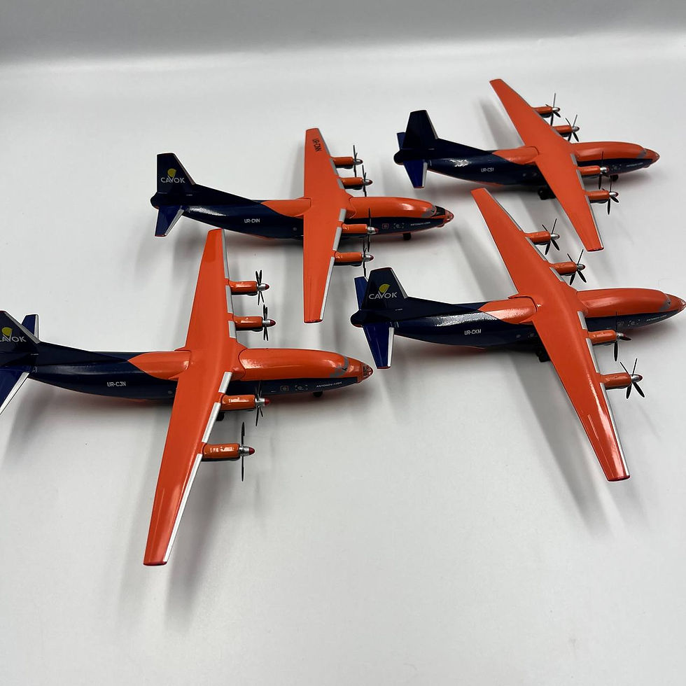 Thumbnail: Set Antonov AN-12 Cavok UR-CNN + UR-CSI + UR-CJN + UR-CKM scale 1/200