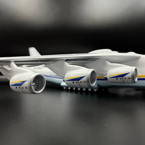 Memorial collectible model Antonov® An-225 