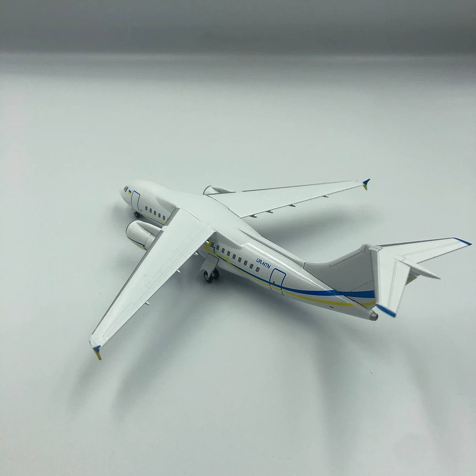Прев'ю: Модель літака Антонов Ан-158 Antonov Design Bureau UR-NTN, масштаб 1:200