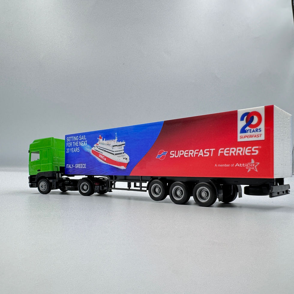 Thumbnail: Model of Cargo Truck DAF 95 with Semitrailer Europe Flyer Holland LKW