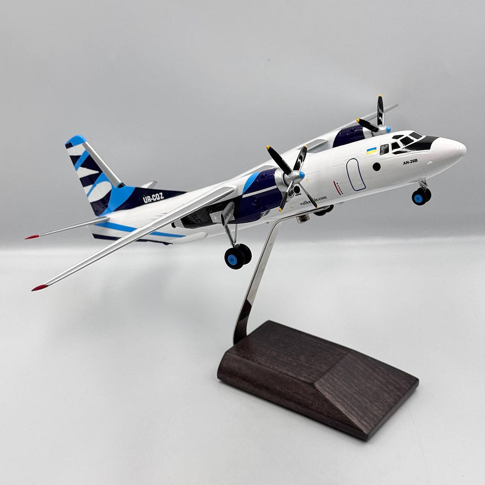 Прев'ю: Модель літака: Антонов Ан-26 «Vulkan Air» UR-CQZ, Масштаб: 1:72