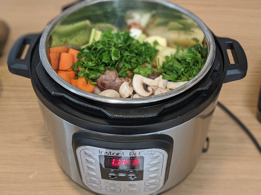תבשיל בקר בסיר לחץ אינסטנט Instant Pot