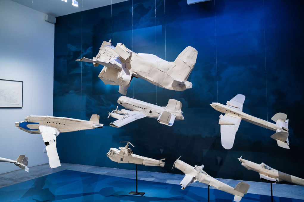  Christian_Berst_Noah's_Plane_mariluparisi-1.jpg
