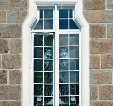 Custom Window Designs: Enhancing Curb Appeal in Washington, DC Properties