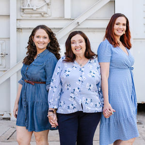 Why Photos With Your Adult Kids Matter (Even When the Littles Aren’t Around)