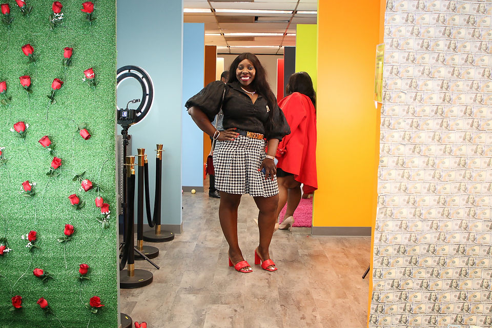 Fashion and Business Happy Hour Attendee Queen of Air BNB. 
