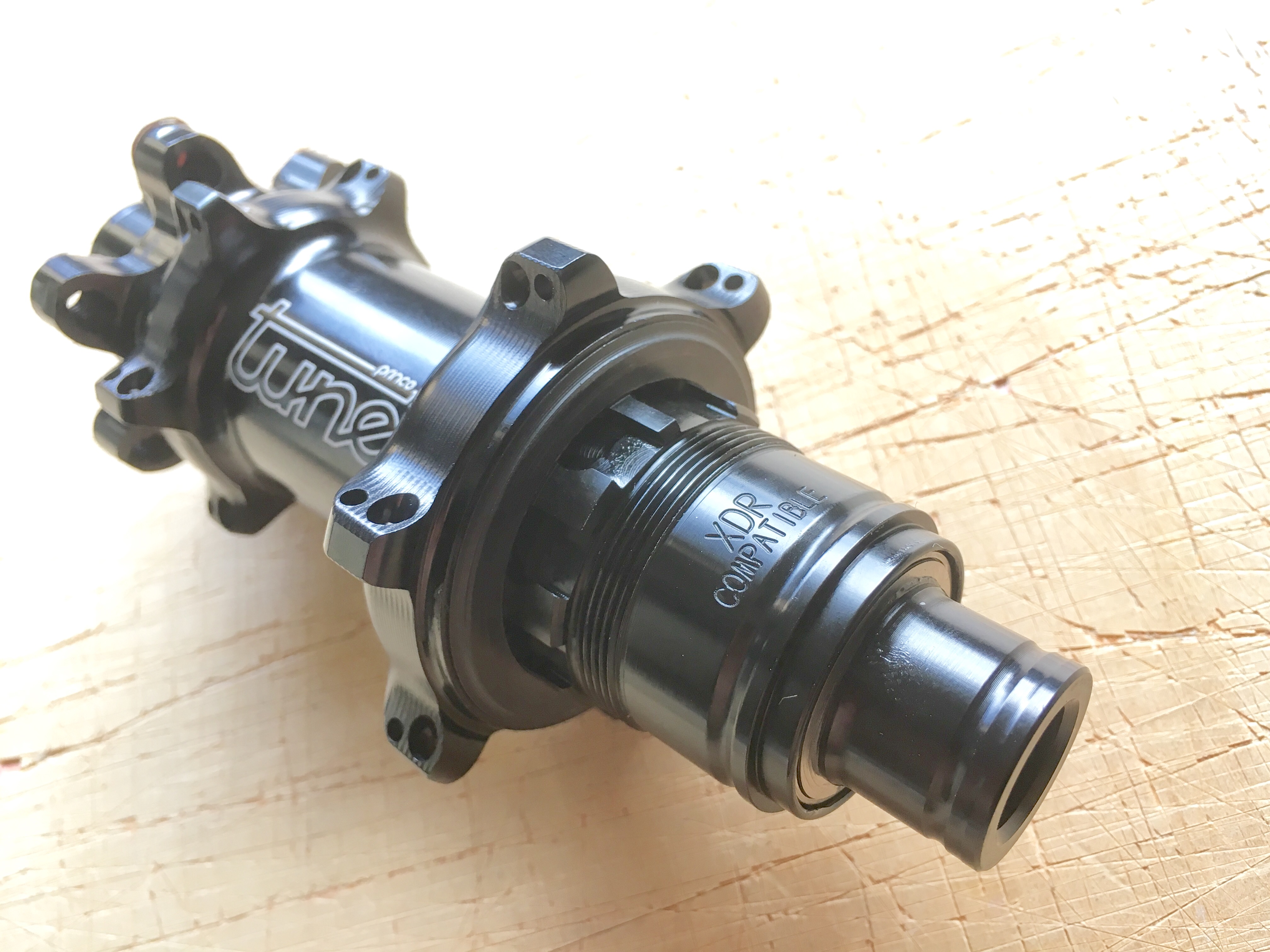 tune hubs