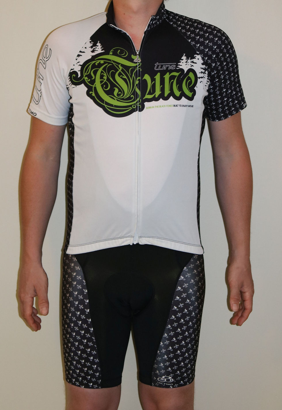 Thumbnail: TUNE Bib 2013