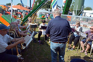 csm_2019-08-25-LandTageNord-www-PosauenchorHolle_W_7c453cabf5.jpg