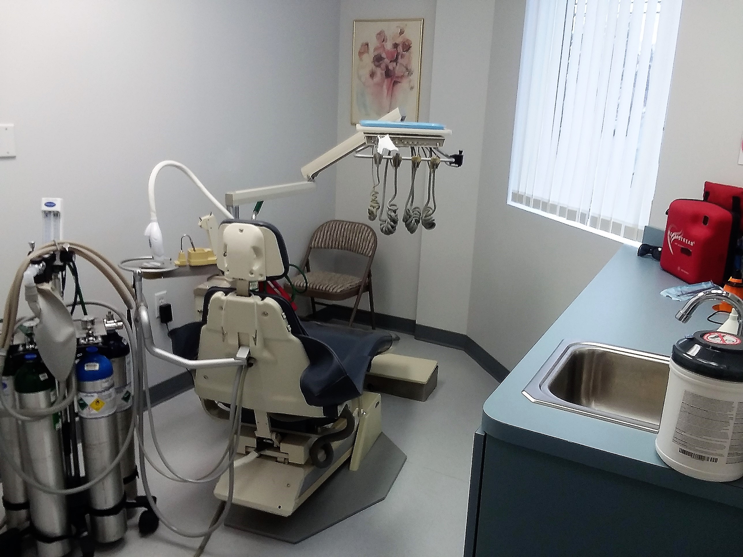 Clinic Canton and Weymouth Dental Aid 1