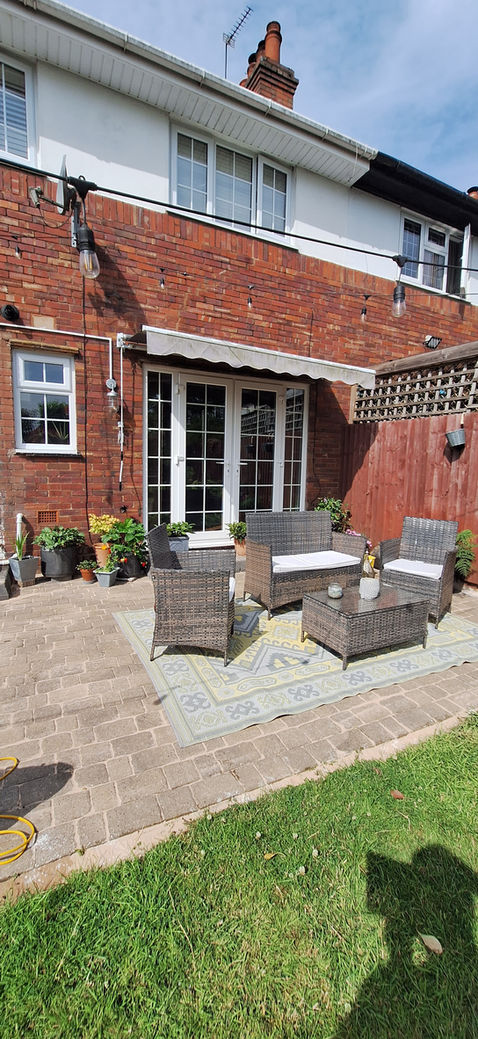 Domestic Window Cleaning 3 Dudley | RG Window Cleaning