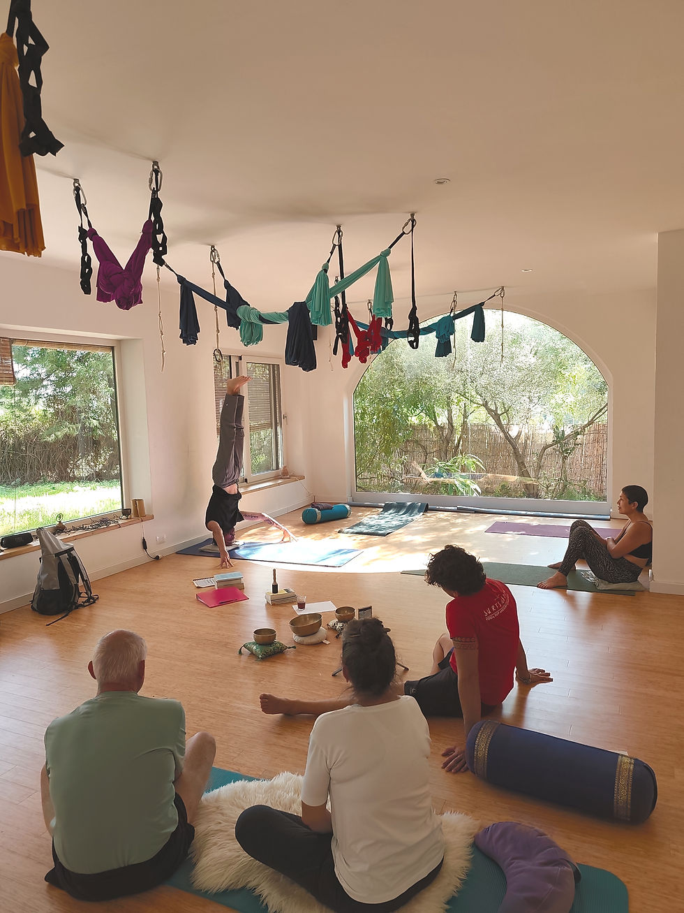 workshop-inversioni-yoga.jpg