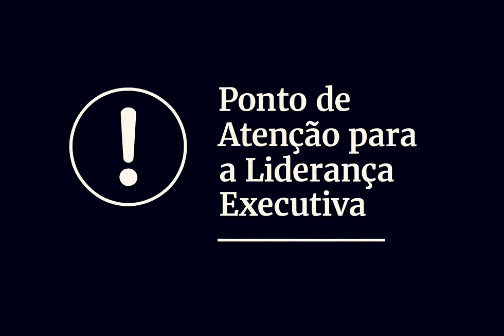Ilustração com símbolo de alerta em fundo azul escuro e a frase “Ponto de Atenção para a Liderança Executiva”, destacando riscos de priorização e a necessidade de leitura estratégica na gestão hoteleira.