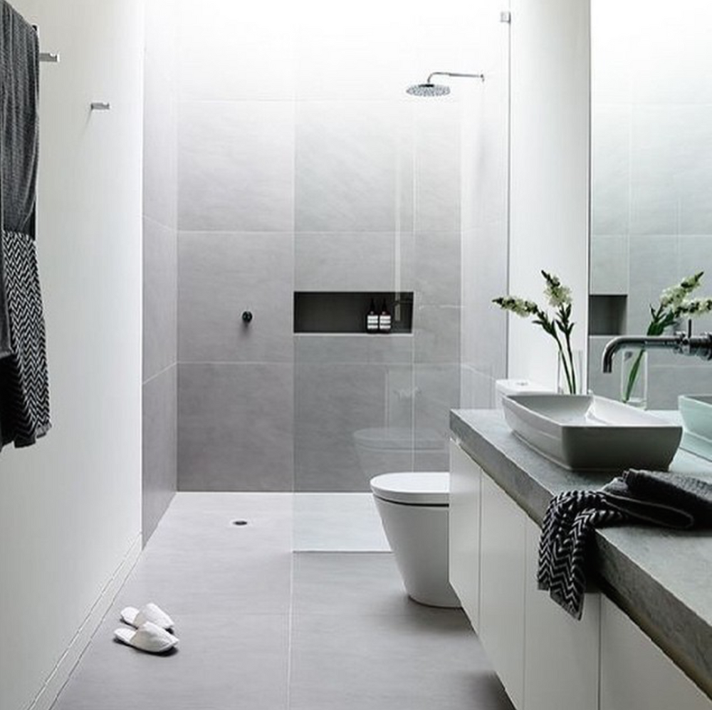 Design a Sparkling Clean Bathroom