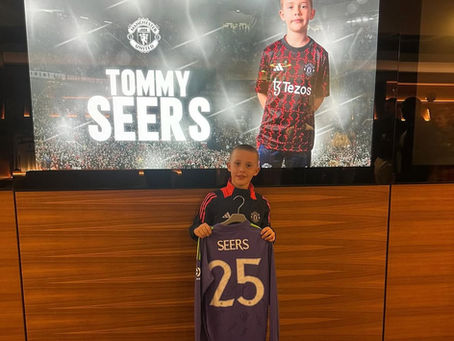 TOMMY SIGNS FOR MANCHESTER UNITED ✍️