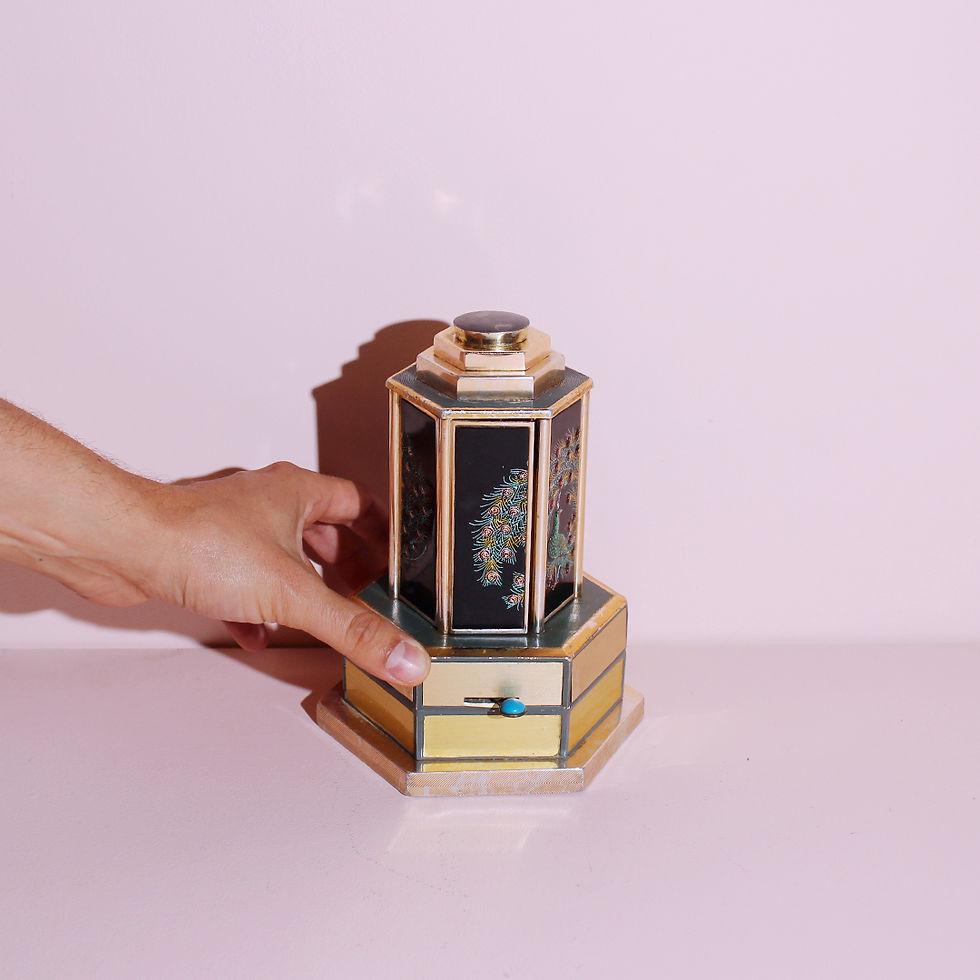 Miniatura: Porta labiales o cigarrera giratoria
