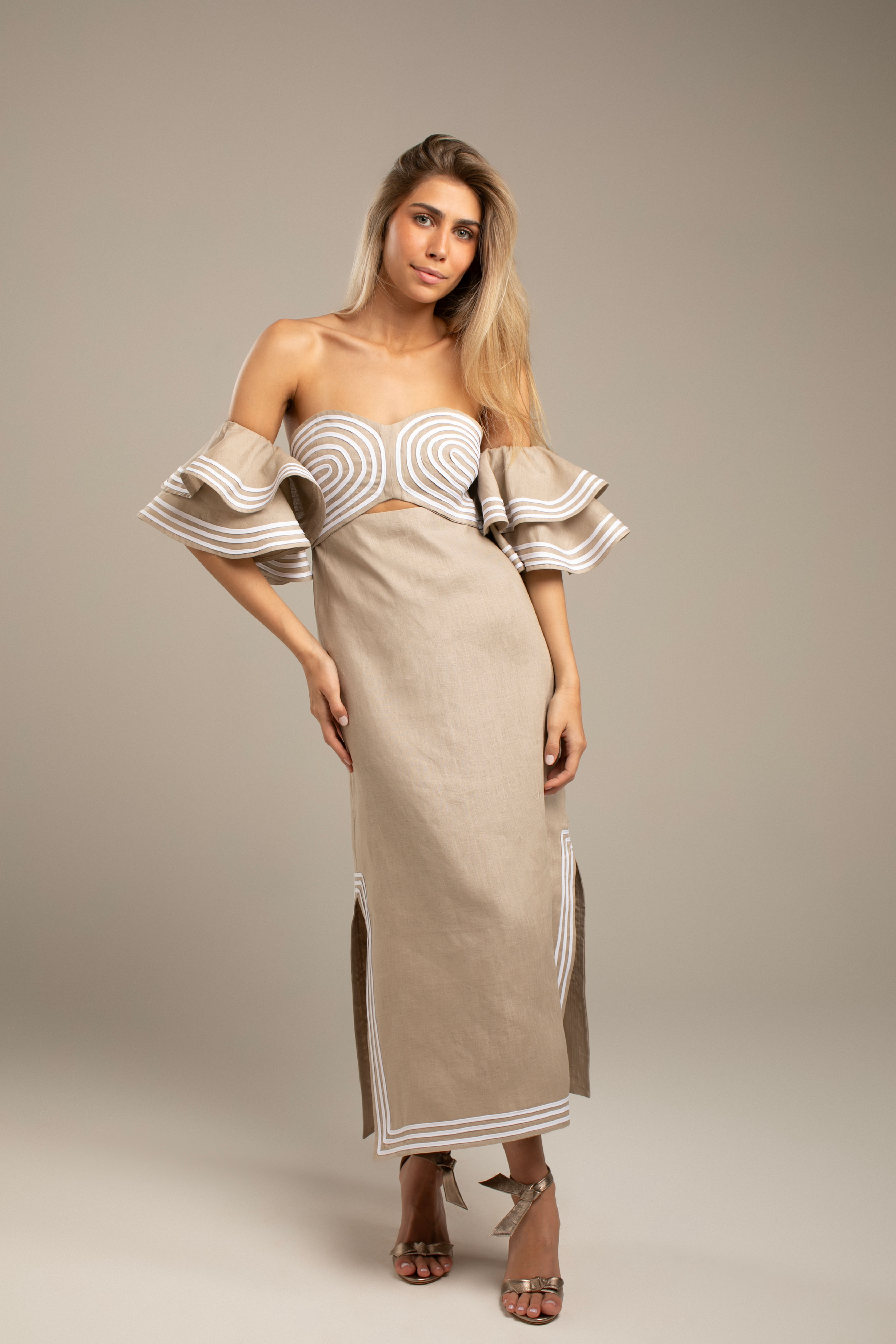 VESTIDO VIC BEGE