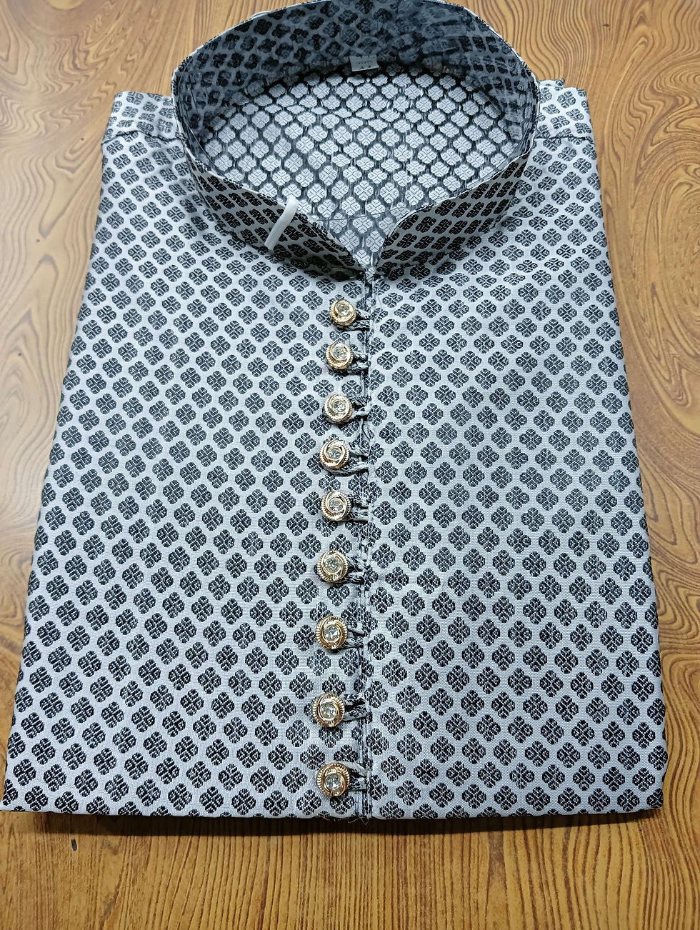 Thumbnail: 10 buttons Jacquard kurta 