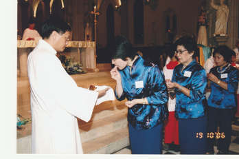 Communion Mary Wa, Flor.jpeg