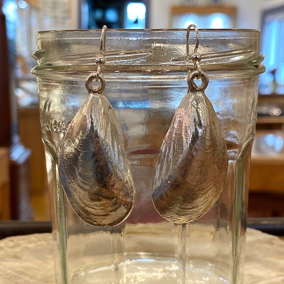 Thumbnail: Mussel Shell Earrings