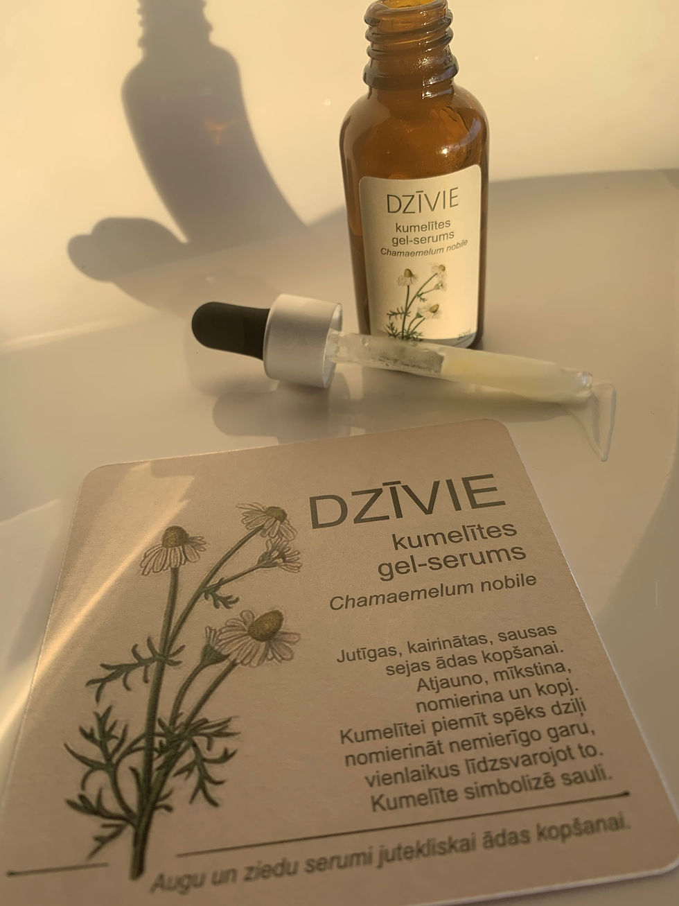 Thumbnail: Chamomile gel-serum