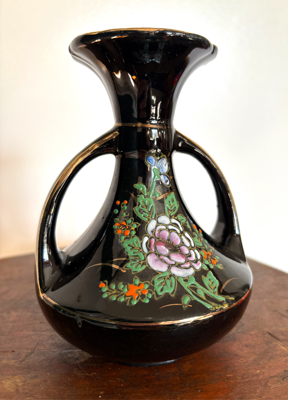 Thumbnail: VINTAGE JAPANESE BUD VASE