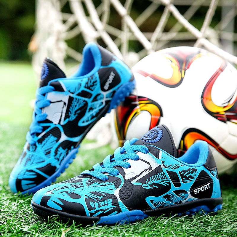 Thumbnail: Ultra light football shoes