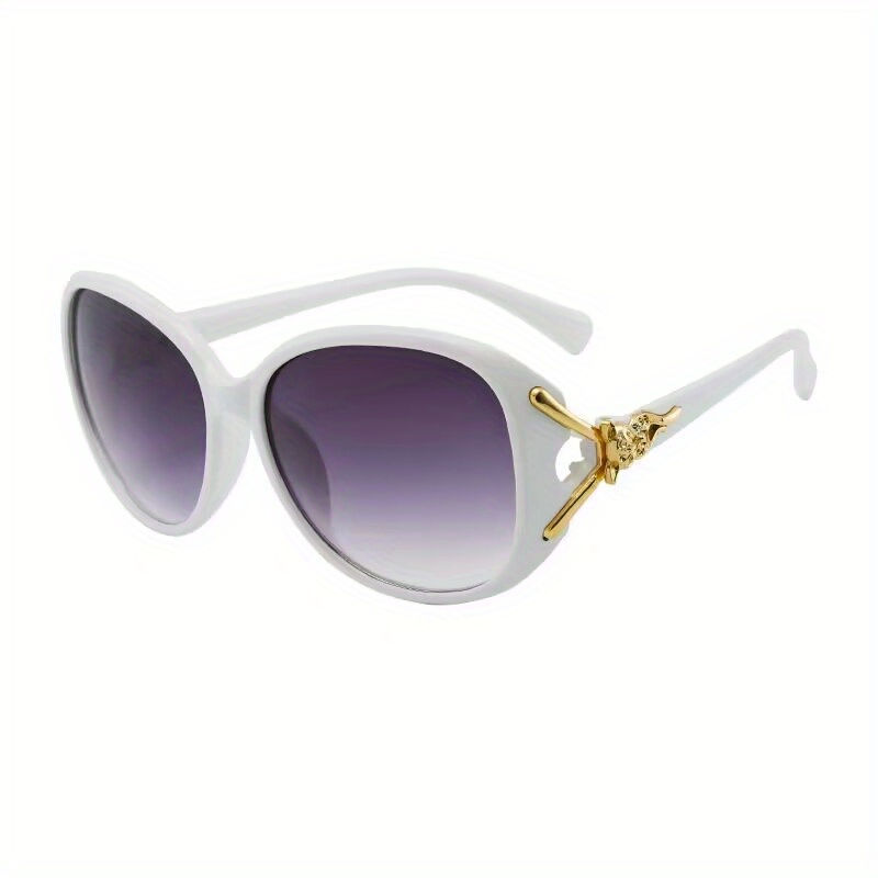 Thumbnail: Stylish Women’s Polarized Fashion Glasses with Fox Emblem – UV Protection, G