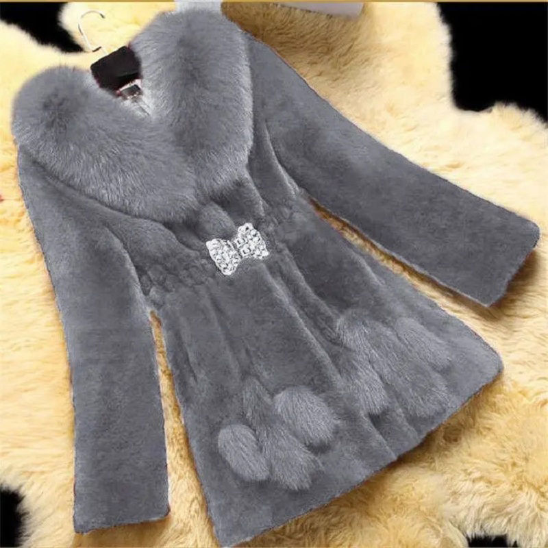 Thumbnail: Oversize Women's Winter Plush  Fur Coat
