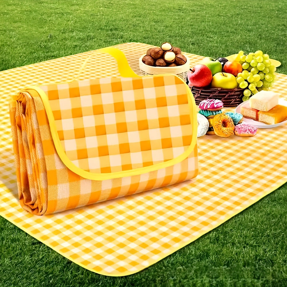 Large Yellow Plaid Picnic Blanket - High Quality, Sandproof, Foldable Beach Mat
