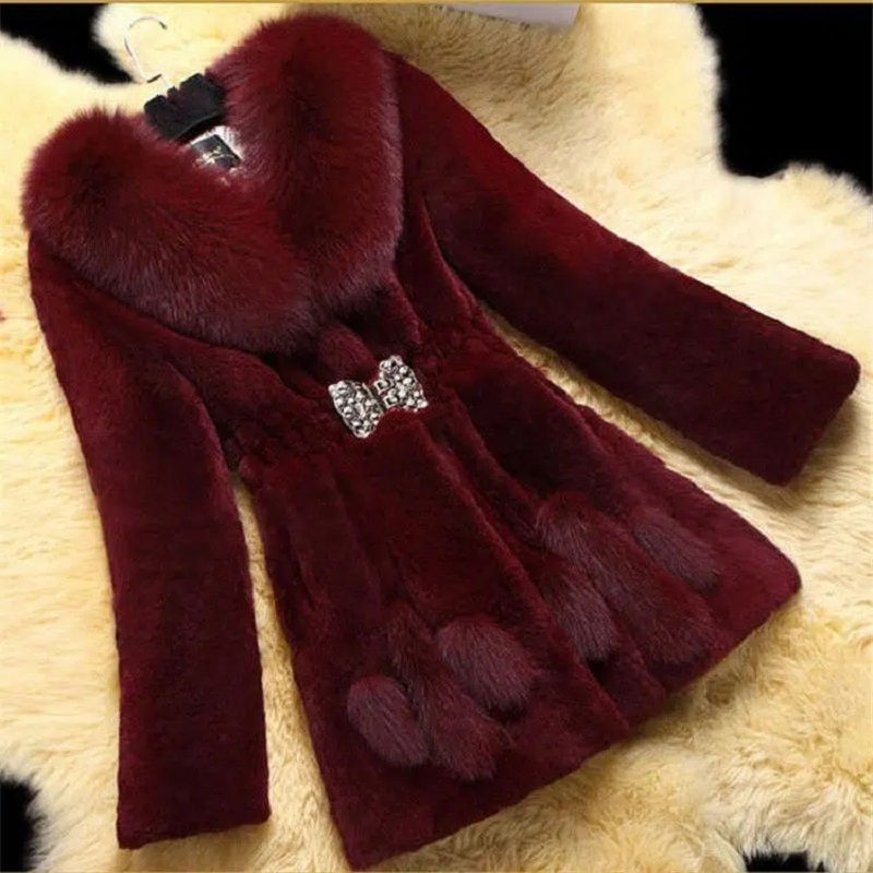 Thumbnail: Oversize Women's Winter Plush  Fur Coat