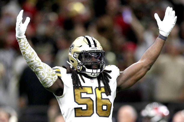 Pirates of Tampa Bay: The Curse of Black and Gold