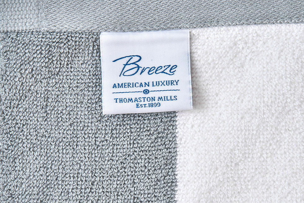 Thumbnail: Breeze American Luxury