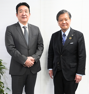 2026-02-27 小川久雄 先生と多田荘一郎さんの写真 (1).png