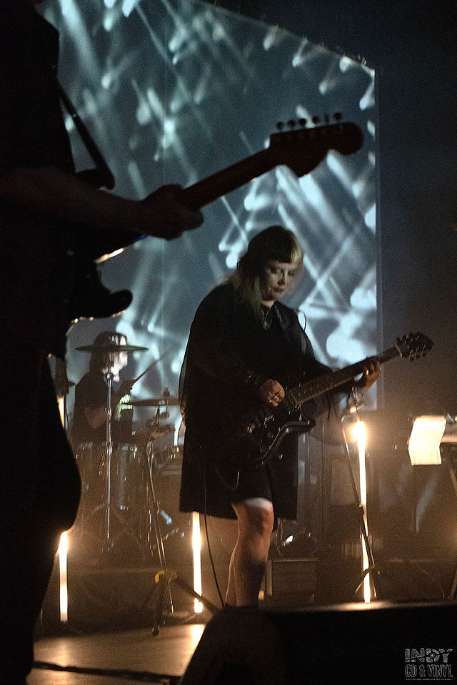 Slowdive live in Indianapolis. Photo by Andy Skinner.
