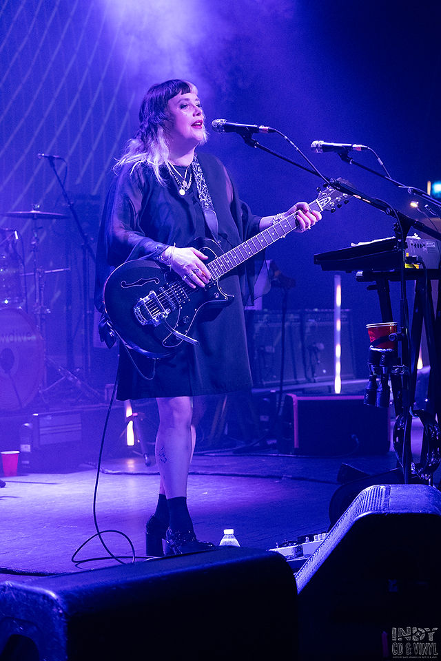Slowdive live in Indianapolis. Photo by Andy Skinner.