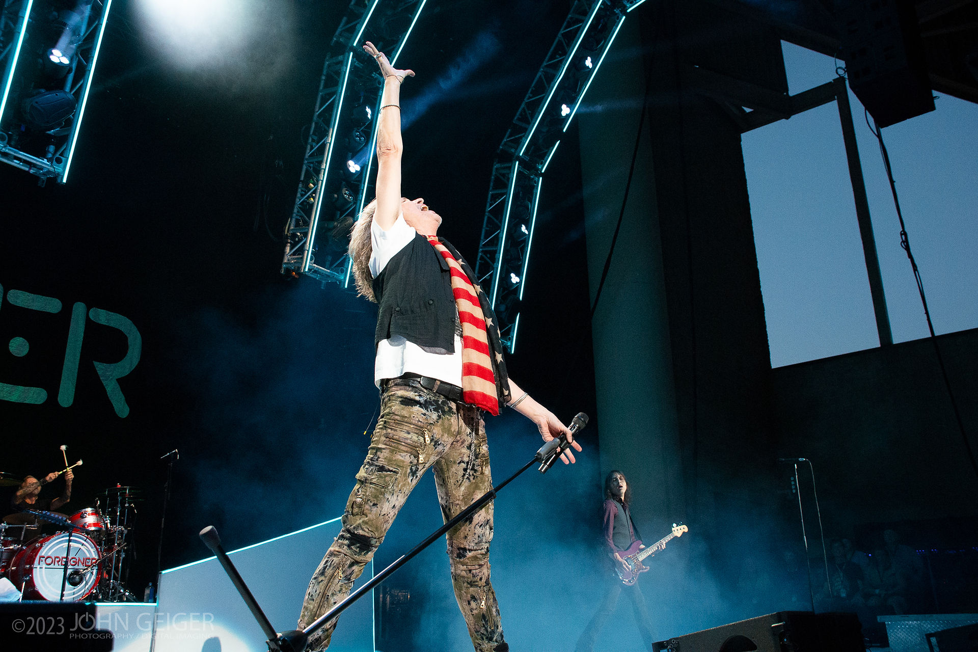 Foreigner live at Ruoff Music Center