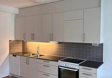 Professionell flyttstädning av kök av Friskboende, med noggrant fokus på alla detaljer.