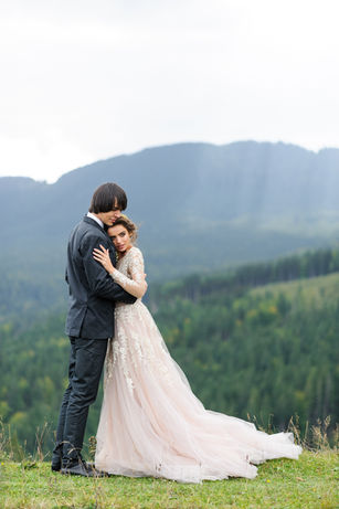 wedding-photo-shoot-for-two-in-the-mountains-2021-09-02-01-34-21-utc.jpg