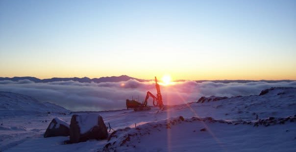Glensanda Above the clouds.jpg