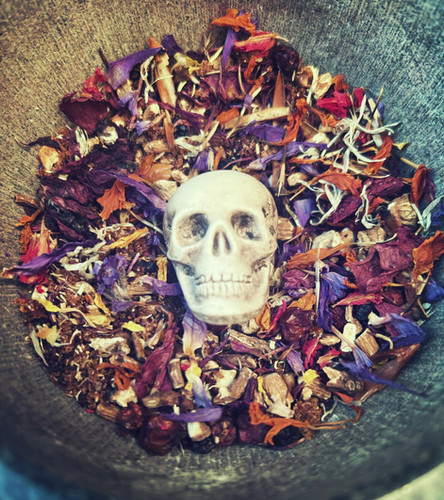 Spirit Offering Powder ★ The Forgotten Dead | starryeyedsupplies