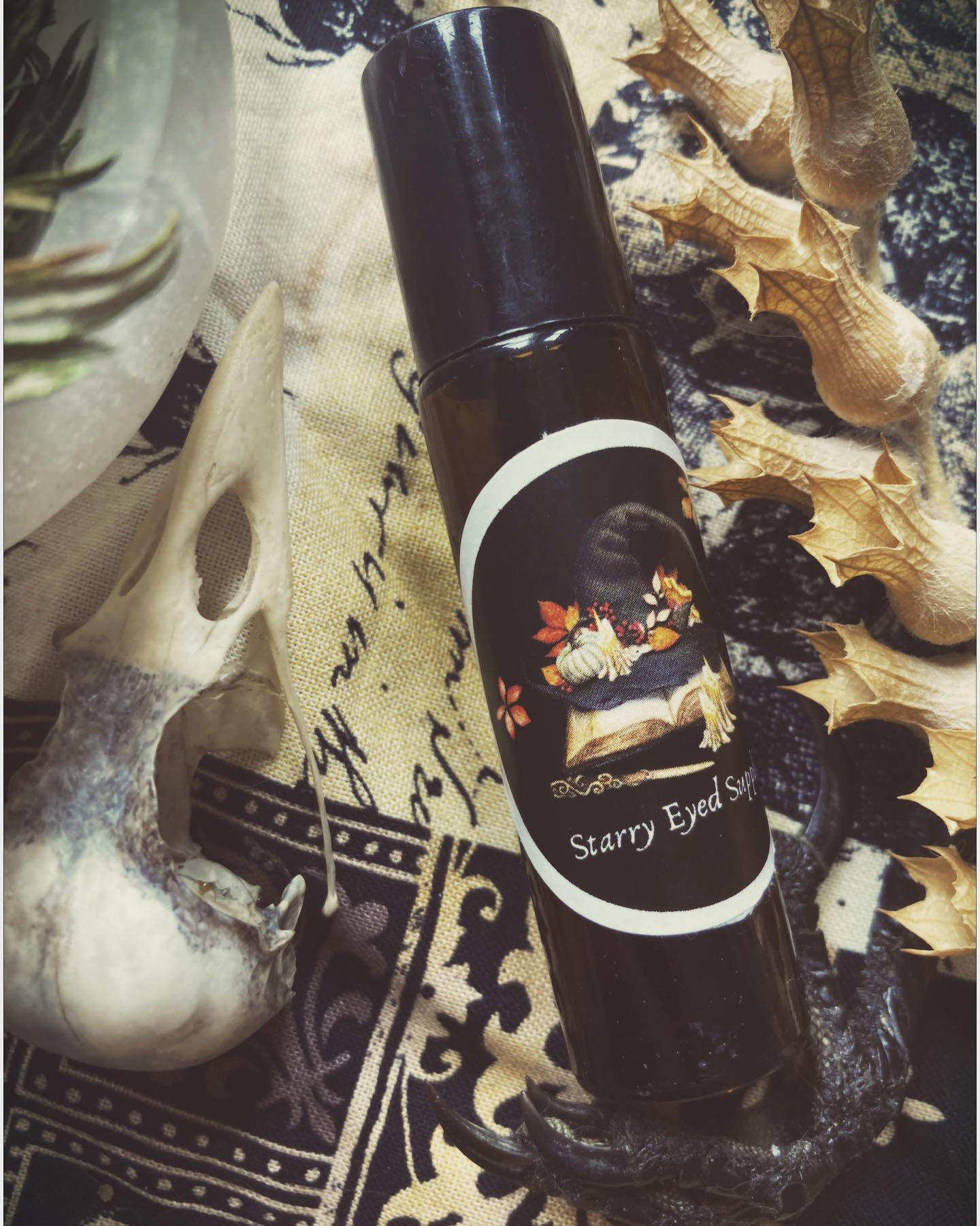 The Phantom Queen ★ Anointing Perfumed Spell Oil