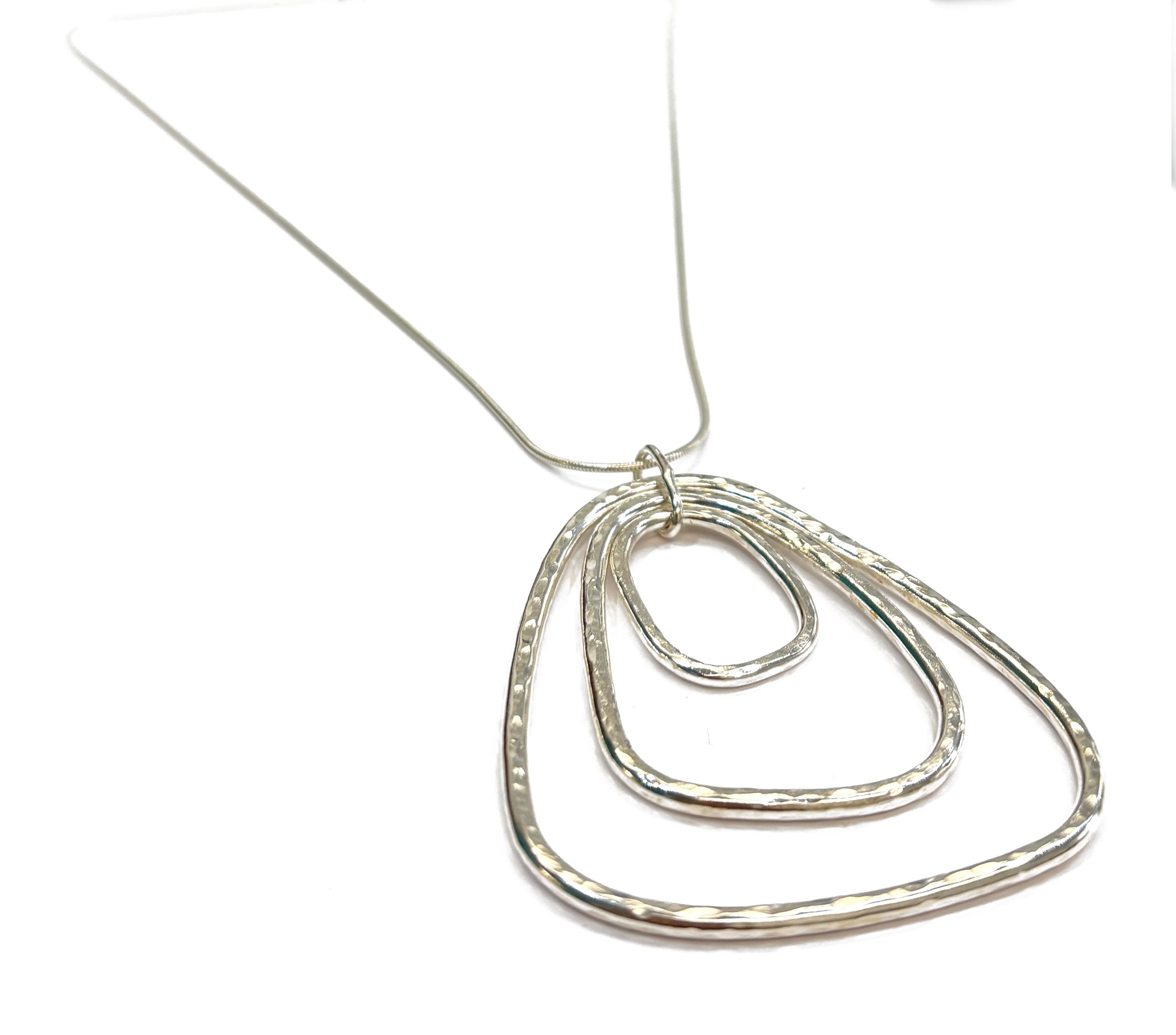 Abby Filer - silver hammered hoops necklace