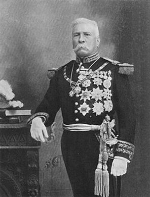 Porfirio_Diaz_in_uniform.jpg