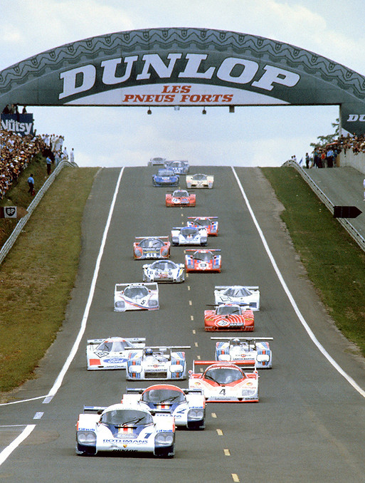 Porsche-956-On-Track-01.jpg