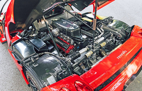 Ferrari-Enzo4.jpg