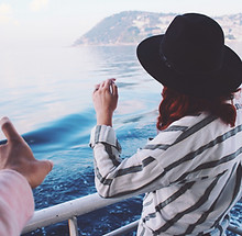 Femme en bateau