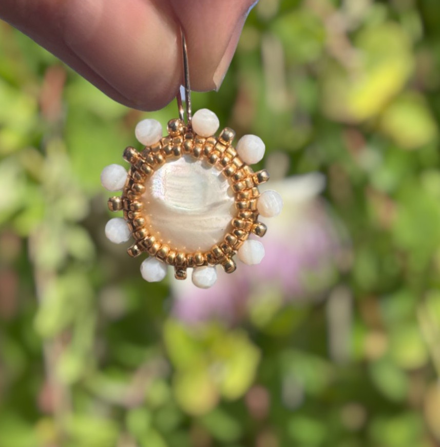 Petit Soleil Mother of Pearl