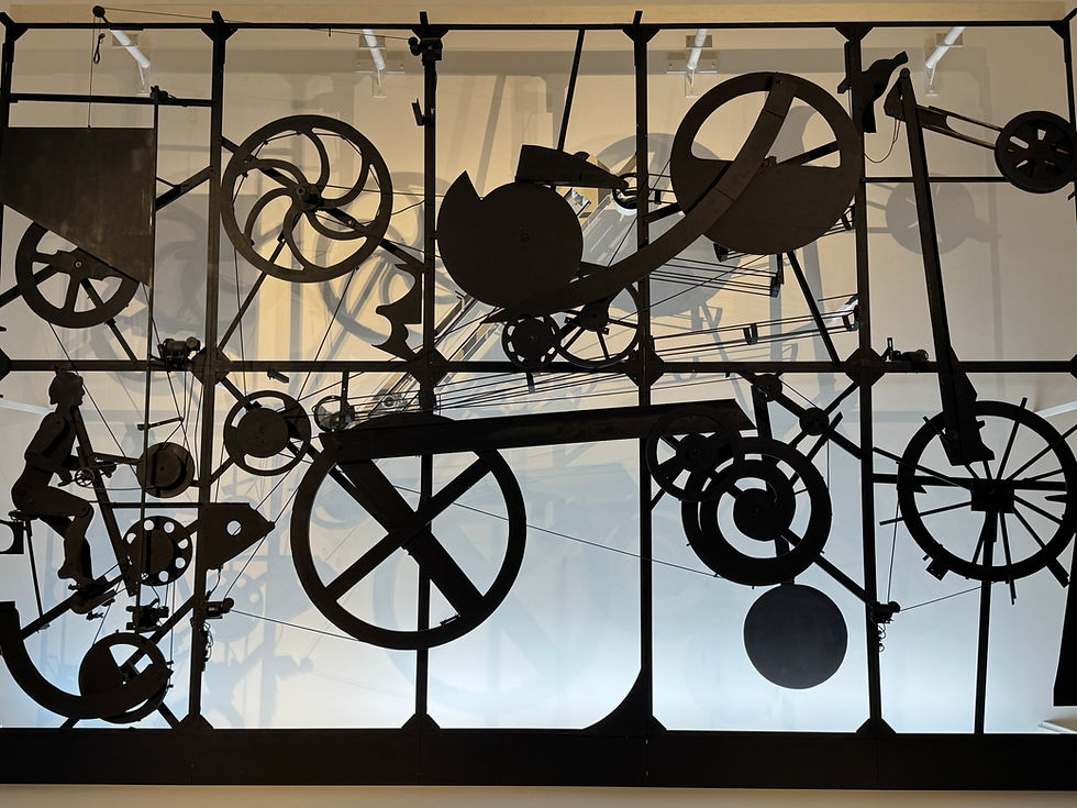 ES SCHEPPERT, KNATTERT UND KLINGELT: JEAN TINGUELY IN BASEL 